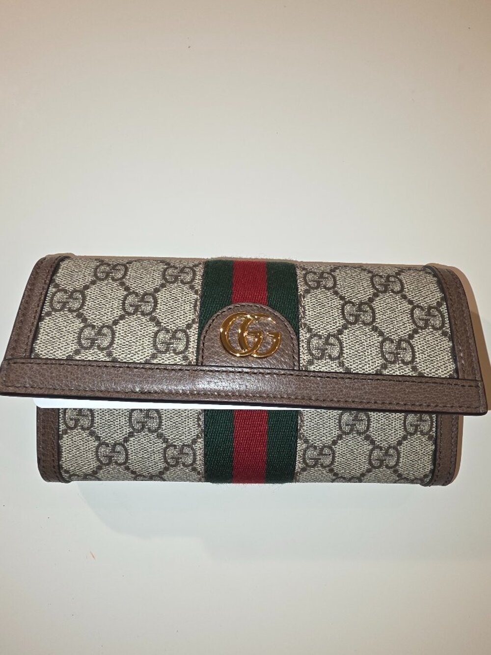 Gucci GG Beige Supreme Wallet